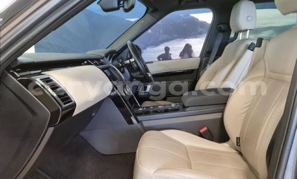 Nunua Ilio tumika Land Rover Discovery Silver Gari ndani ya Blantyre nchini Malawi Nunua Ilio tumika Land Rover Discovery Silver Gari ndani ya Blantyre nchini Malawi