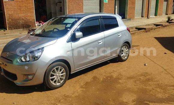 Nunua Ilio tumika Mitsubishi Mirage Silver Gari ndani ya Blantyre nchini Malawi Nunua Ilio tumika Mitsubishi Mirage Silver Gari ndani ya Blantyre nchini Malawi