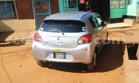 Nunua Ilio tumika Mitsubishi Mirage Silver Gari ndani ya Blantyre nchini Malawi Nunua Ilio tumika Mitsubishi Mirage Silver Gari ndani ya Blantyre nchini Malawi