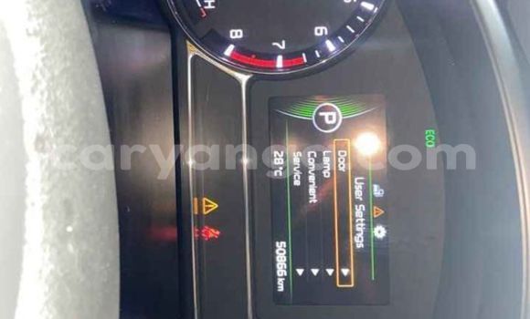 Nunua Ilio tumika Kia K5 Brown Gari ndani ya Blantyre nchini Malawi Nunua Ilio tumika Kia K5 Brown Gari ndani ya Blantyre nchini Malawi