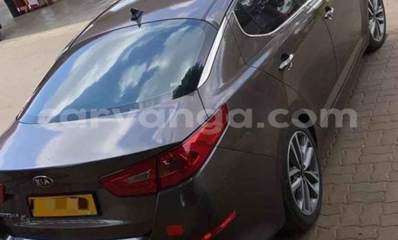 Nunua Ilio tumika Kia K5 Brown Gari ndani ya Blantyre nchini Malawi Nunua Ilio tumika Kia K5 Brown Gari ndani ya Blantyre nchini Malawi