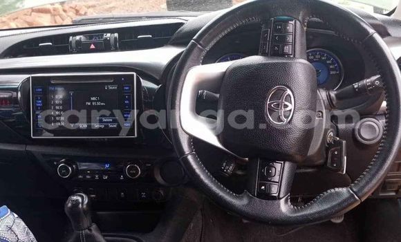 Nunua Ilio tumika Toyota Hilux Green Gari ndani ya Blantyre nchini Malawi Nunua Ilio tumika Toyota Hilux Green Gari ndani ya Blantyre nchini Malawi