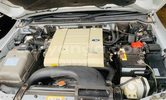 Nunua Ilio tumika Mitsubishi Pajero Silver Gari ndani ya Blantyre nchini Malawi Nunua Ilio tumika Mitsubishi Pajero Silver Gari ndani ya Blantyre nchini Malawi