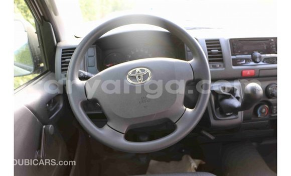 Buy Import Toyota Hiace White Car in Import - Dubai in Malawi Buy Import Toyota Hiace White Car in Import - Dubai in Malawi