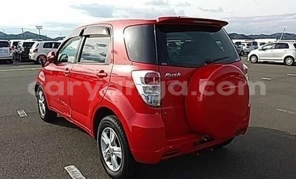 Acheter Occasion Voiture Toyota Rush Rouge à Blantyre, Malawi Acheter Occasion Voiture Toyota Rush Rouge à Blantyre, Malawi