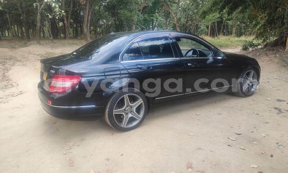 Acheter Occasion Voiture Mercedes‒Benz C–Class Noir à Blantyre, Malawi Acheter Occasion Voiture Mercedes‒Benz C–Class Noir à Blantyre, Malawi