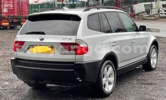 Acheter Occasion Voiture BMW X3 Gris à Blantyre, Malawi Acheter Occasion Voiture BMW X3 Gris à Blantyre, Malawi