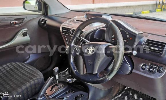 Nunua Ilio tumika Toyota iQ Silver Gari ndani ya Blantyre nchini Malawi Nunua Ilio tumika Toyota iQ Silver Gari ndani ya Blantyre nchini Malawi