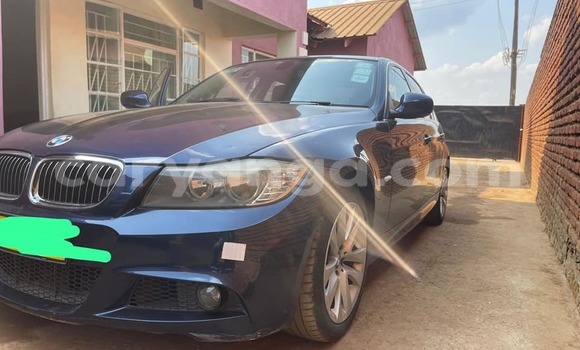 Nunua Ilio tumika BMW 3–Series Blue Gari ndani ya Blantyre nchini Malawi Nunua Ilio tumika BMW 3–Series Blue Gari ndani ya Blantyre nchini Malawi