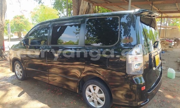 Nunua Ilio tumika Toyota Voxy Black Gari ndani ya Blantyre nchini Malawi Nunua Ilio tumika Toyota Voxy Black Gari ndani ya Blantyre nchini Malawi