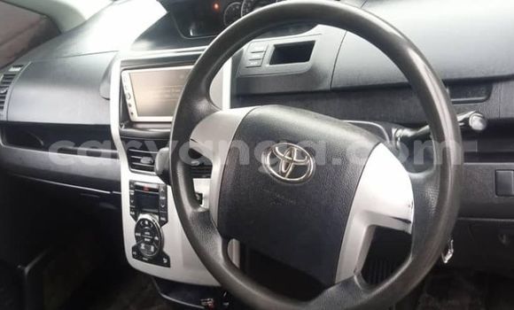 Nunua Ilio tumika Toyota Voxy Black Gari ndani ya Blantyre nchini Malawi Nunua Ilio tumika Toyota Voxy Black Gari ndani ya Blantyre nchini Malawi