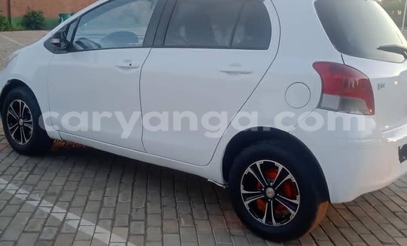Nunua Ilio tumika Toyota Vitz White Gari ndani ya Blantyre nchini Malawi Nunua Ilio tumika Toyota Vitz White Gari ndani ya Blantyre nchini Malawi