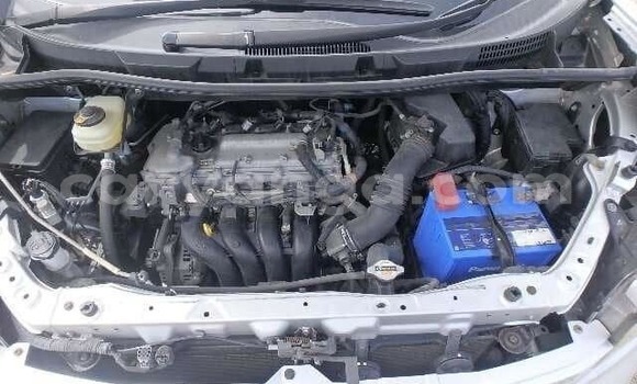 Nunua Ilio tumika Toyota Voxy Silver Gari ndani ya Blantyre nchini Malawi Nunua Ilio tumika Toyota Voxy Silver Gari ndani ya Blantyre nchini Malawi