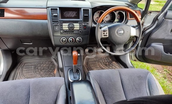 Nunua Ilio tumika Nissan Tiida Silver Gari ndani ya Blantyre nchini Malawi Nunua Ilio tumika Nissan Tiida Silver Gari ndani ya Blantyre nchini Malawi