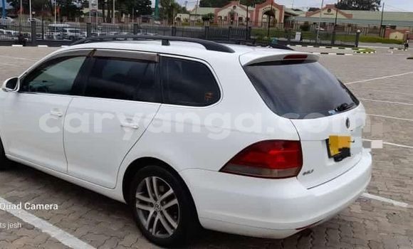 Nunua Ilio tumika Volkswagen Golf GTI White Gari ndani ya Blantyre nchini Malawi Nunua Ilio tumika Volkswagen Golf GTI White Gari ndani ya Blantyre nchini Malawi