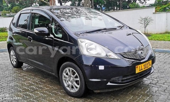 Nunua Ilio tumika Honda FIT Blue Gari ndani ya Blantyre nchini Malawi Nunua Ilio tumika Honda FIT Blue Gari ndani ya Blantyre nchini Malawi