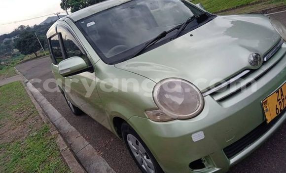 Buy Used Toyota Sienta Green Car in Blantyre in Malawi Buy Used Toyota Sienta Green Car in Blantyre in Malawi
