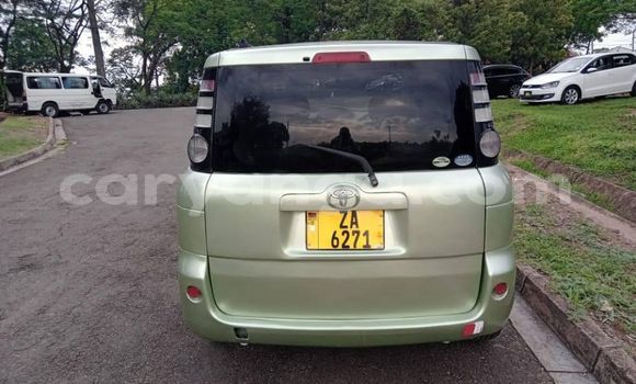 Buy Used Toyota Sienta Green Car in Blantyre in Malawi Buy Used Toyota Sienta Green Car in Blantyre in Malawi