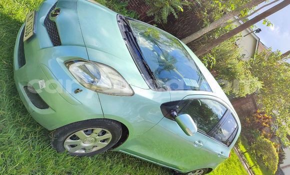 Acheter Occasion Voiture Toyota Vitz Vert à Blantyre, Malawi Acheter Occasion Voiture Toyota Vitz Vert à Blantyre, Malawi