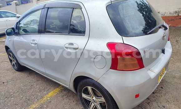 Acheter Occasion Voiture Toyota Vitz Gris à Blantyre, Malawi Acheter Occasion Voiture Toyota Vitz Gris à Blantyre, Malawi