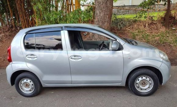 Acheter Occasion Voiture Toyota Passo Gris à Blantyre, Malawi Acheter Occasion Voiture Toyota Passo Gris à Blantyre, Malawi