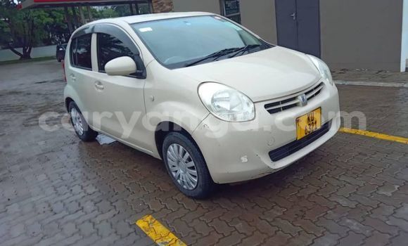 Acheter Occasion Voiture Toyota Passo Beige à Blantyre, Malawi Acheter Occasion Voiture Toyota Passo Beige à Blantyre, Malawi