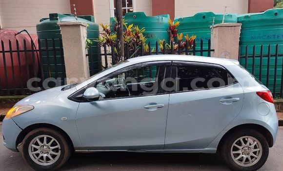 Acheter Occasion Voiture Mazda Demio Bleu à Blantyre, Malawi Acheter Occasion Voiture Mazda Demio Bleu à Blantyre, Malawi