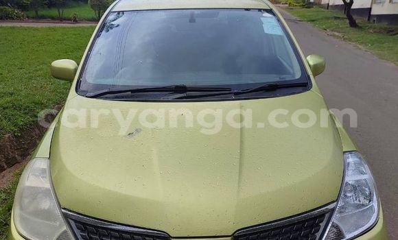 Acheter Occasion Voiture Nissan Tiida Vert à Blantyre, Malawi Acheter Occasion Voiture Nissan Tiida Vert à Blantyre, Malawi