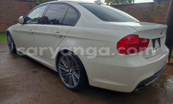Acheter Occasion Voiture BMW 3–Series Blanc à Blantyre, Malawi Acheter Occasion Voiture BMW 3–Series Blanc à Blantyre, Malawi