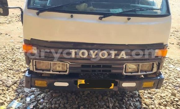 Acheter Occasion Voiture Toyota Dyna Blanc à Blantyre, Malawi Acheter Occasion Voiture Toyota Dyna Blanc à Blantyre, Malawi