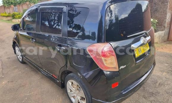 Acheter Occasion Voiture Toyota Ractis Noir à Blantyre, Malawi Acheter Occasion Voiture Toyota Ractis Noir à Blantyre, Malawi