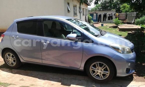 Acheter Occasion Voiture Toyota Vitz Bleu à Blantyre, Malawi Acheter Occasion Voiture Toyota Vitz Bleu à Blantyre, Malawi