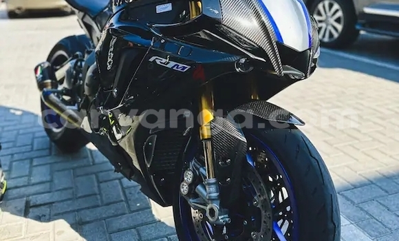 Buy Used Yamaha R1 Black Bike in Blantyre in Malawi