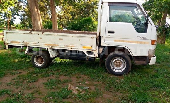 Buy Used Toyota Dyna White Car in Dowa in Dowa Buy Used Toyota Dyna White Car in Dowa in Dowa