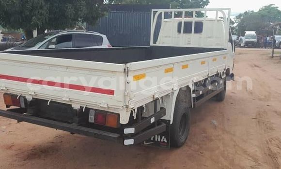 Buy Used Toyota Dyna White Car in Blantyre in Malawi Buy Used Toyota Dyna White Car in Blantyre in Malawi