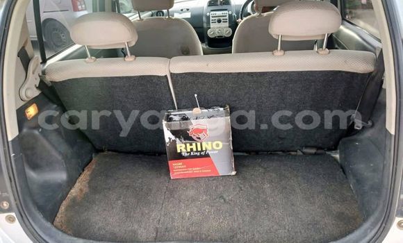 Buy Used Toyota Passo Silver Car in Dowa in Dowa Buy Used Toyota Passo Silver Car in Dowa in Dowa