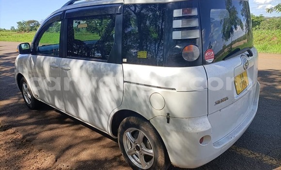 Nunua Ilio tumika Toyota Sienta White Gari ndani ya Mangochi nchini Malawi Nunua Ilio tumika Toyota Sienta White Gari ndani ya Mangochi nchini Malawi