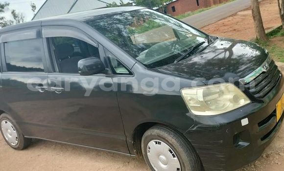 Nunua Ilio tumika Toyota Noah Black Gari ndani ya Mangochi nchini Malawi Nunua Ilio tumika Toyota Noah Black Gari ndani ya Mangochi nchini Malawi