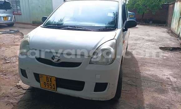 Buy Used Daihatsu Mira White Car in Blantyre in Malawi Buy Used Daihatsu Mira White Car in Blantyre in Malawi