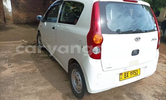 Buy Used Daihatsu Mira White Car in Blantyre in Malawi Buy Used Daihatsu Mira White Car in Blantyre in Malawi