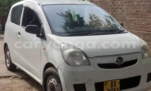 Buy Used Daihatsu Mira White Car in Blantyre in Malawi Buy Used Daihatsu Mira White Car in Blantyre in Malawi