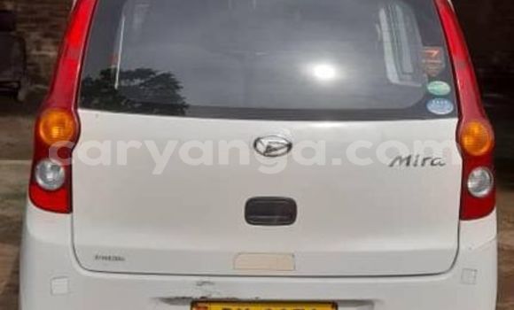 Buy Used Daihatsu Mira White Car in Blantyre in Malawi Buy Used Daihatsu Mira White Car in Blantyre in Malawi