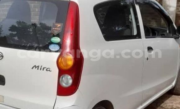 Buy Used Daihatsu Mira White Car in Blantyre in Malawi Buy Used Daihatsu Mira White Car in Blantyre in Malawi