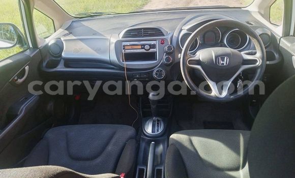Buy Used Honda FIT White Car in Blantyre in Malawi Buy Used Honda FIT White Car in Blantyre in Malawi