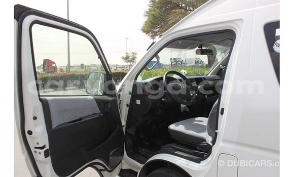 Buy Import Toyota Hiace White Car in Import - Dubai in Malawi Buy Import Toyota Hiace White Car in Import - Dubai in Malawi