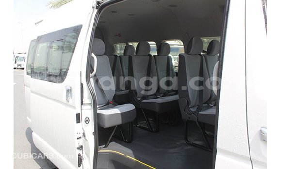 Buy Import Toyota Hiace White Car in Import - Dubai in Malawi Buy Import Toyota Hiace White Car in Import - Dubai in Malawi