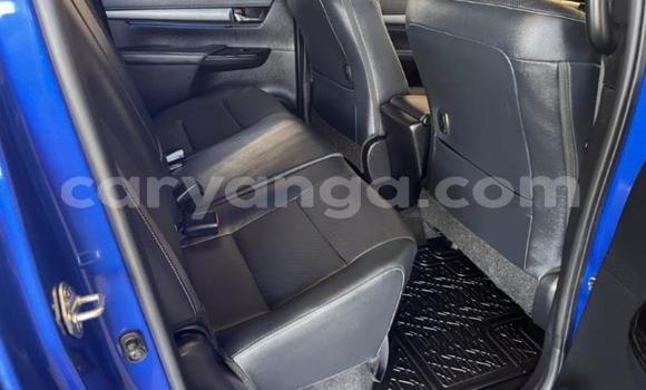 Nunua Ilio tumika Toyota Hilux Blue Gari ndani ya Blantyre nchini Malawi Nunua Ilio tumika Toyota Hilux Blue Gari ndani ya Blantyre nchini Malawi