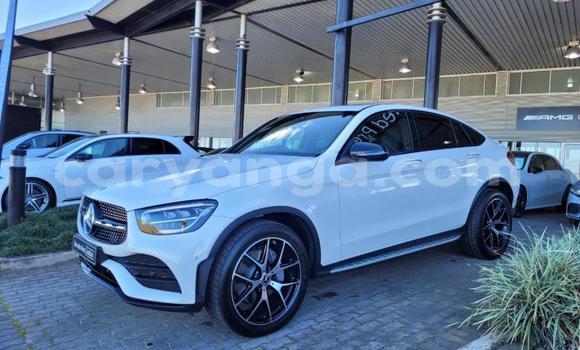 Nunua Ilio tumika Mercedes-Benz GLC 250D White Gari ndani ya Blantyre nchini Malawi Nunua Ilio tumika Mercedes-Benz GLC 250D White Gari ndani ya Blantyre nchini Malawi