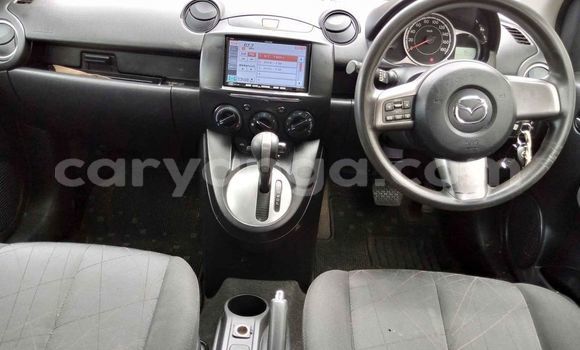 Nunua Ilio tumika Mazda Demio Silver Gari ndani ya Blantyre nchini Malawi Nunua Ilio tumika Mazda Demio Silver Gari ndani ya Blantyre nchini Malawi