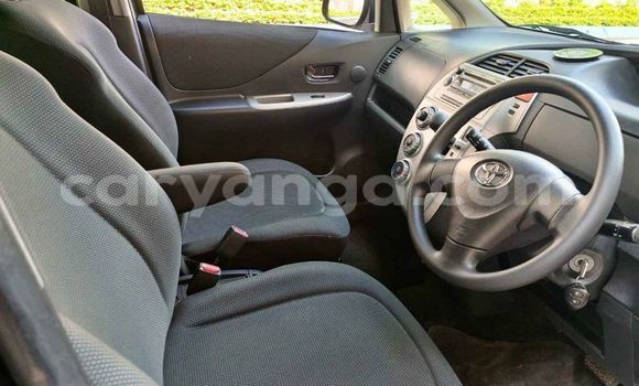 Acheter Occasion Voiture Toyota Ractis Bleu à Blantyre, Malawi Acheter Occasion Voiture Toyota Ractis Bleu à Blantyre, Malawi